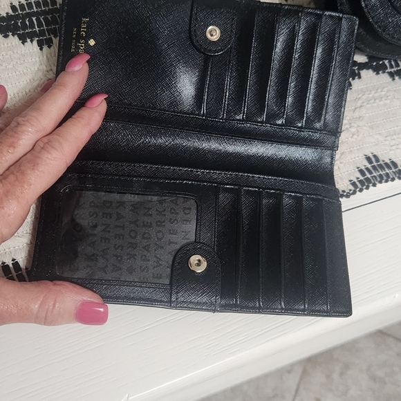 Kate spade crossbody w/wallet NWOT - Picture 3 of 8